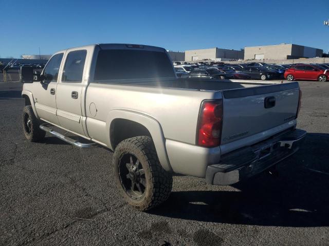 Image 2 of 2005 Chevrolet Silverado salvage vehicle - Lot #36891124 at Copart