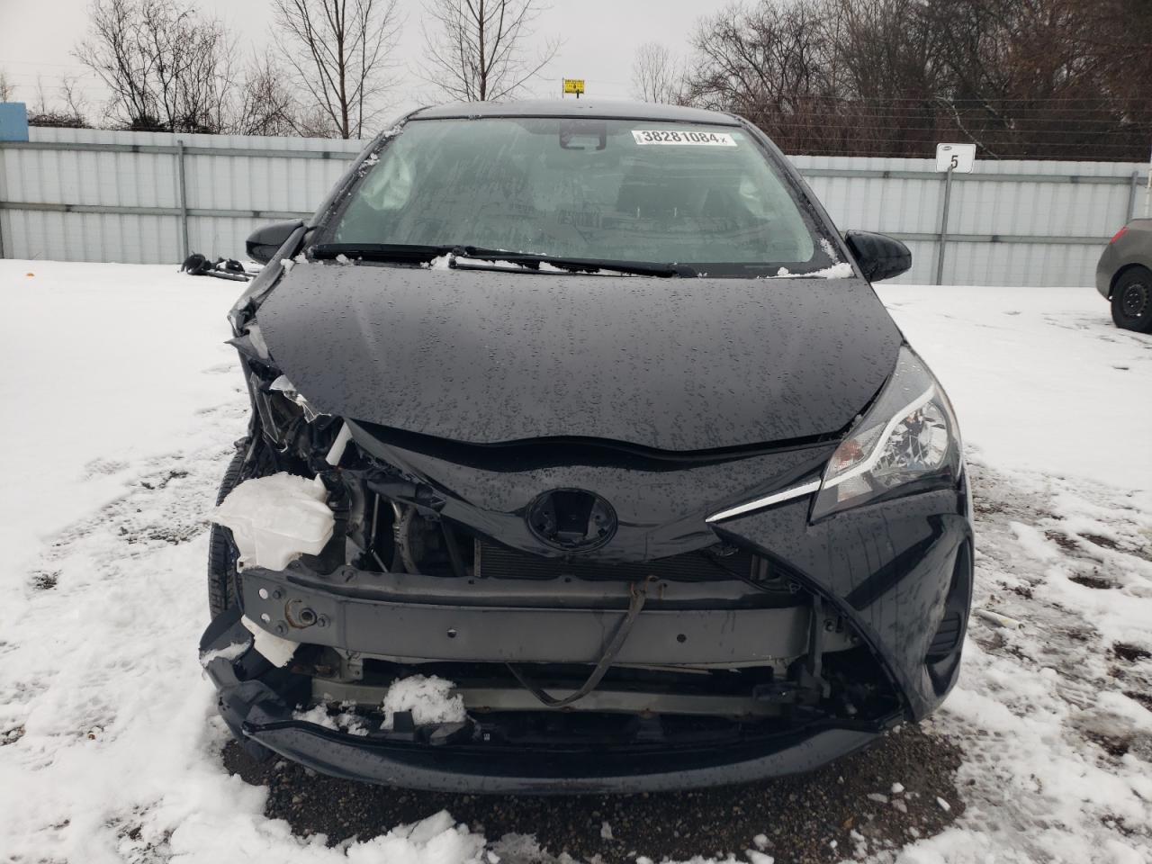 VNKKTUD35KA105469 2019 Toyota Yaris L