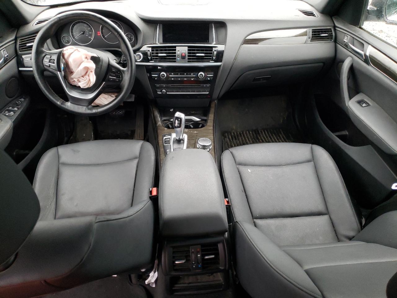 VIN: 5UXWY3C5XG0N87215 2016 BMW X3