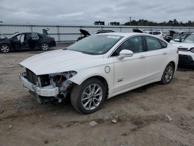 3FA6P0SU4HR352831 2017 FORD FUSION - Image 1