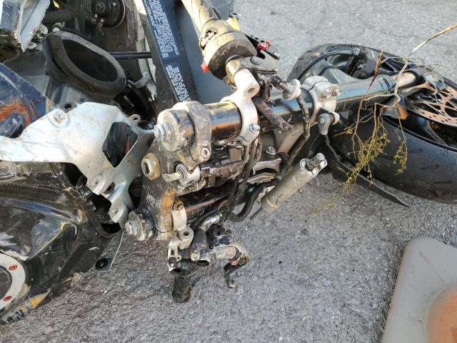 2006 SUZUKI GSX-R750 K - JS1GR7KA162101994