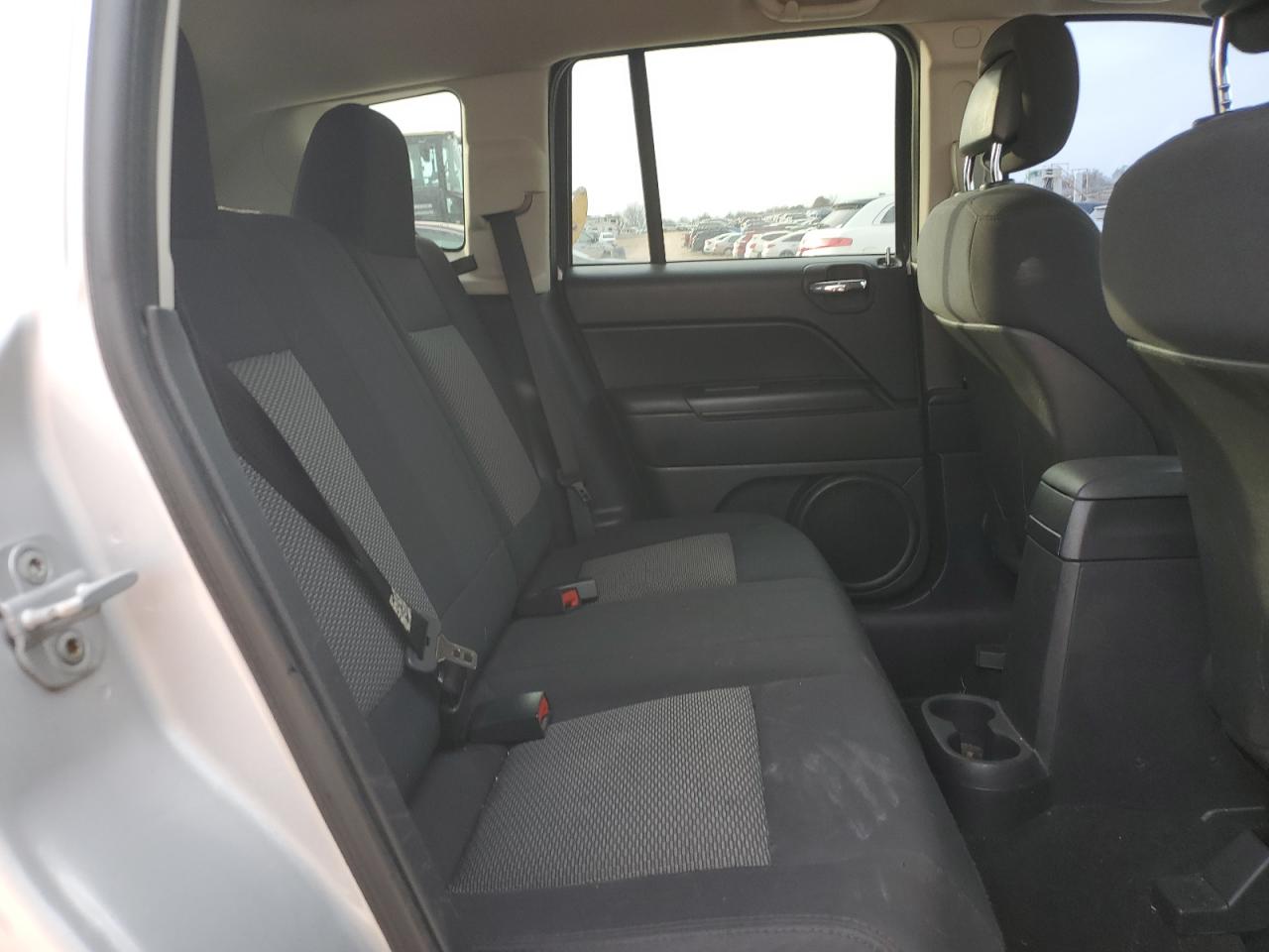 1J4NT4FB9AD578597 2010 Jeep Compass Sport