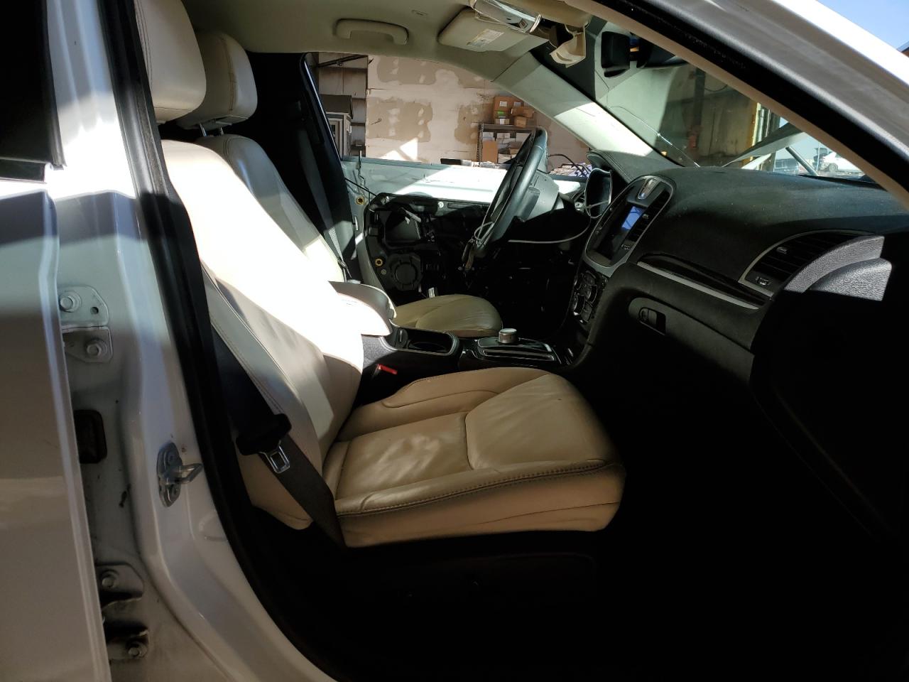 2C3CCAAGXHH521437 2017 Chrysler 300 Limited