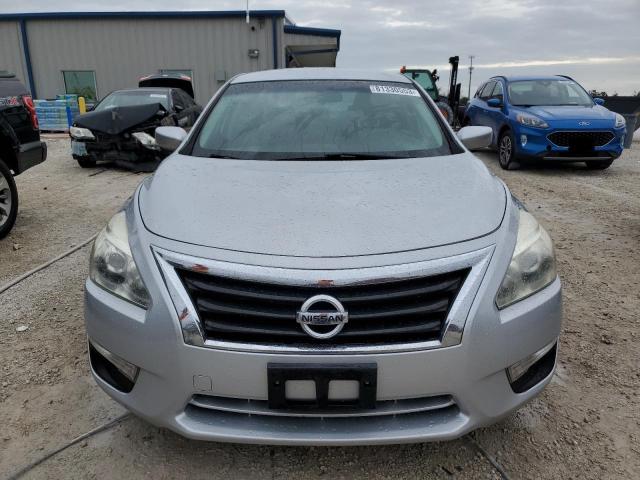 1N4AL3AP8FN318524 | 2015 NISSAN ALTIMA 2.5