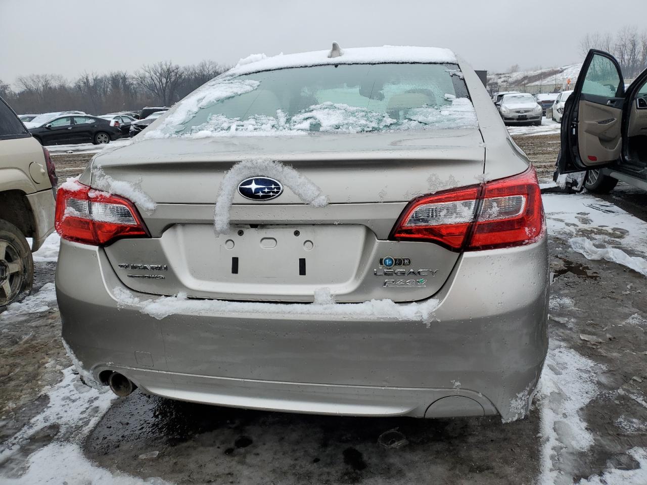 Lot #2862534325 2016 SUBARU LEGACY 2.5