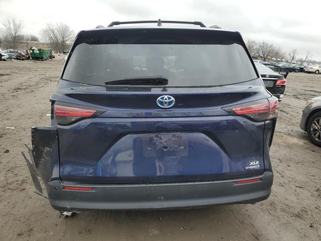 2021 TOYOTA SIENNA XLE - 5TDYRKEC5MS037653
