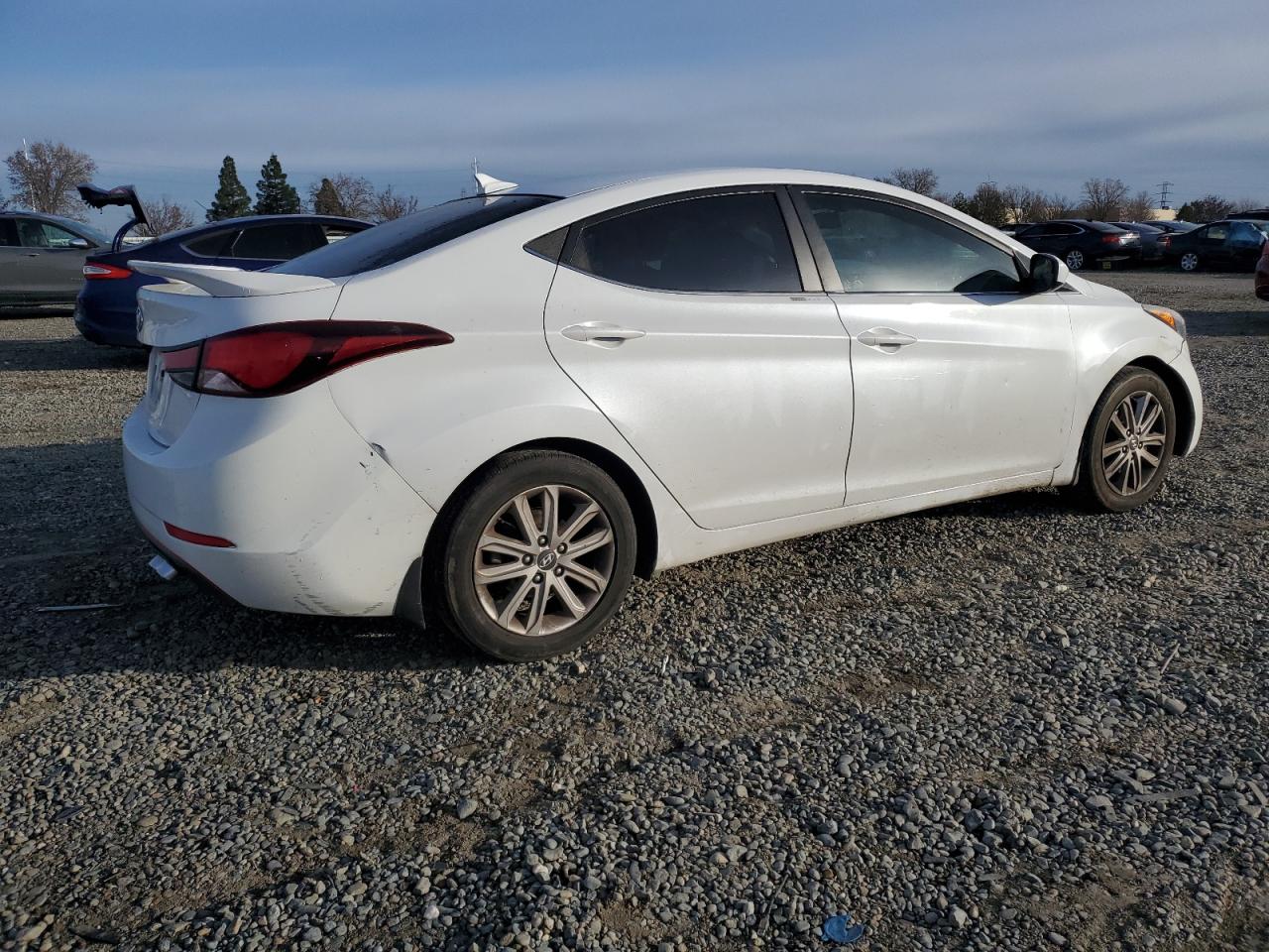 5NPDH4AEXFH592367 2015 Hyundai Elantra Se