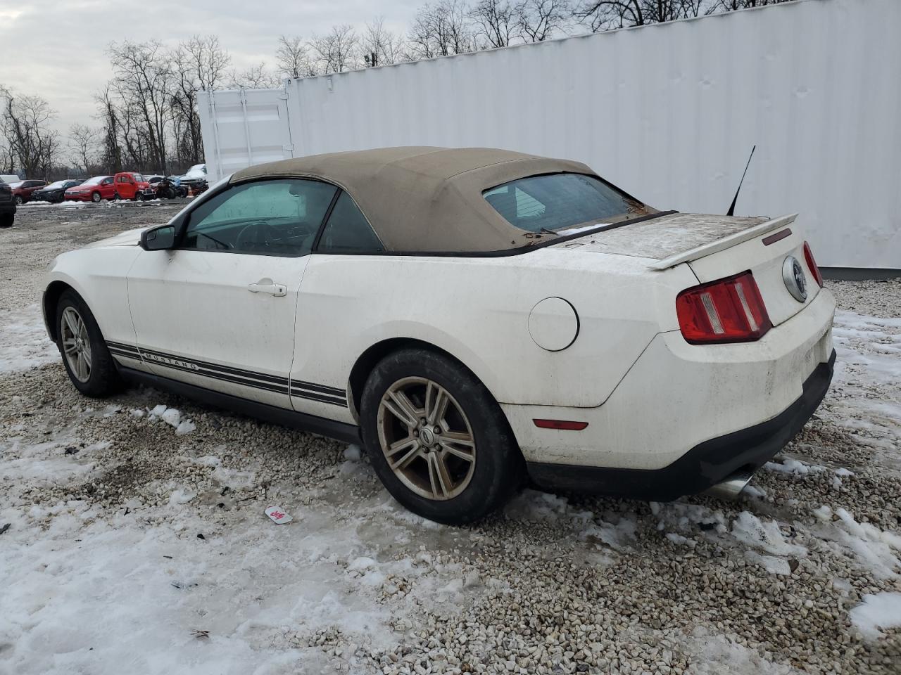 1ZVBP8EM7C5283208 2012 Ford Mustang