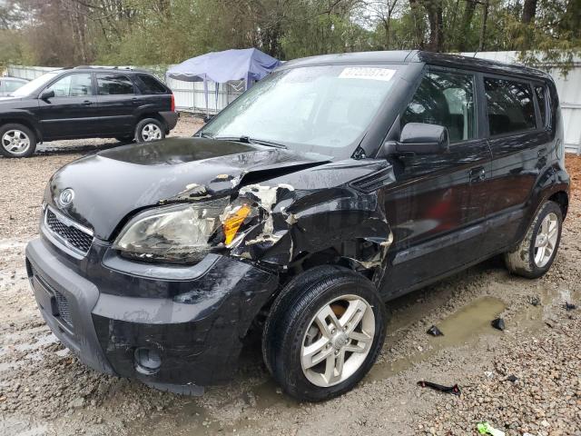 2010 Kia Soul +