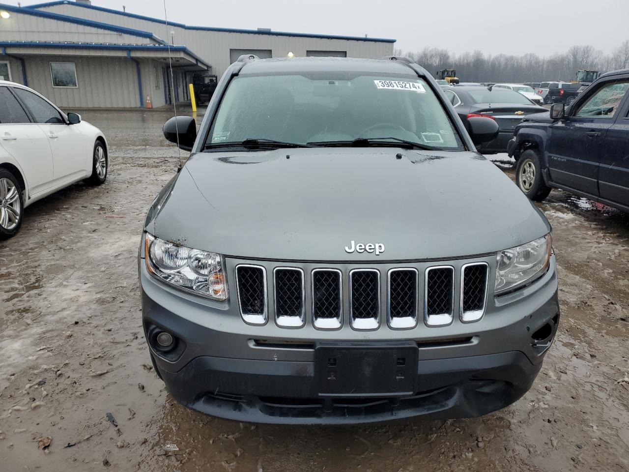 Lot #2902450937 2011 JEEP COMPASS SP