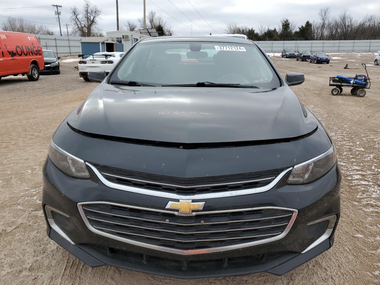 1G1ZD5ST9JF173684 2018 Chevrolet Malibu Lt