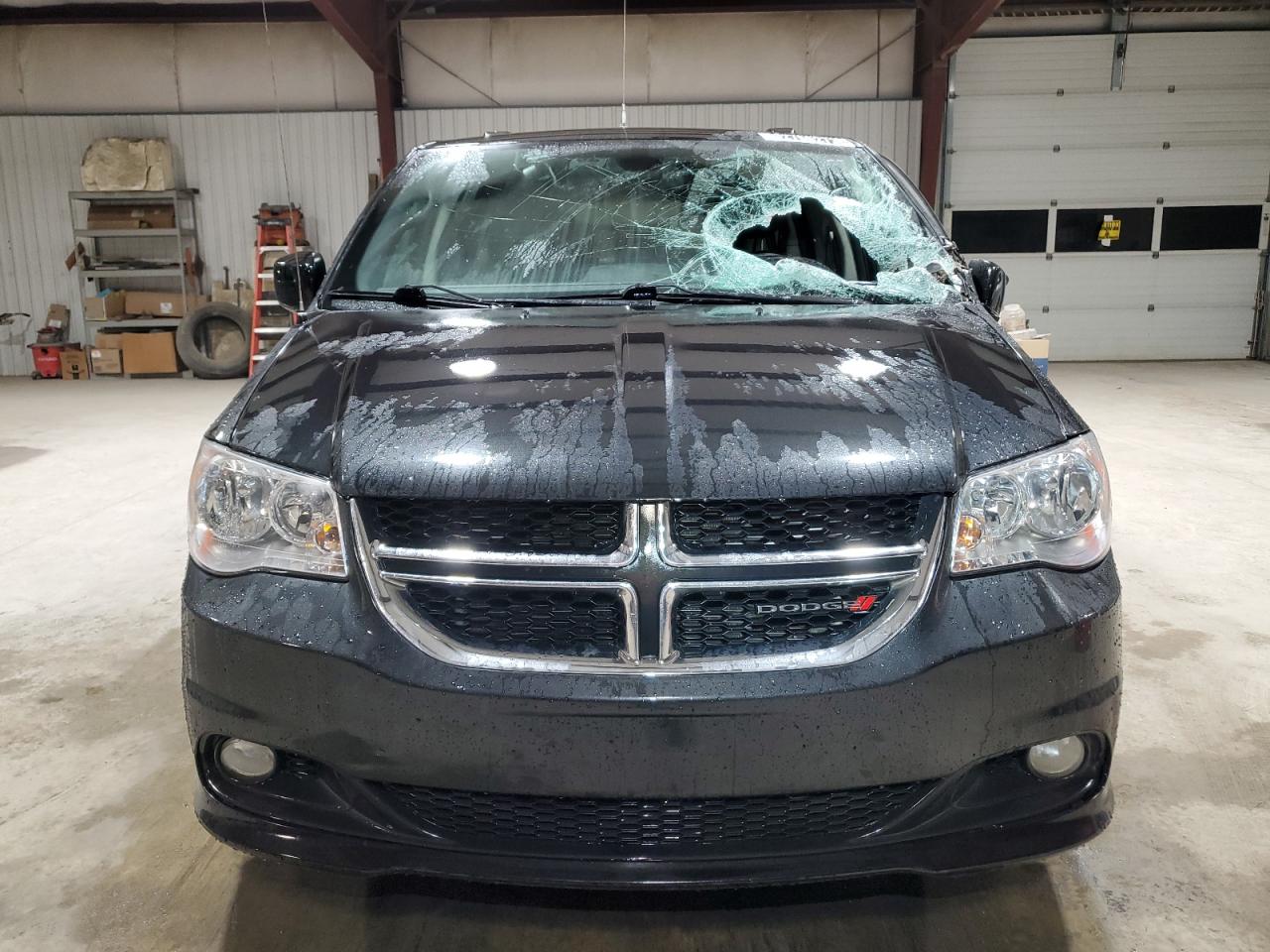 2C4RDGCG3KR798113 2019 Dodge Grand Caravan Sxt