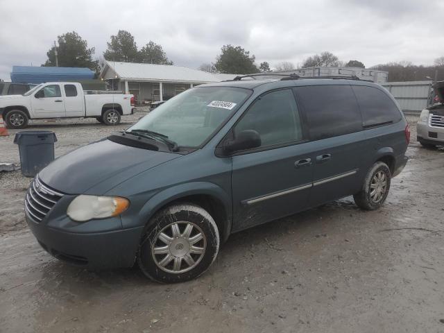 2005 Chrysler Town & Country Touring