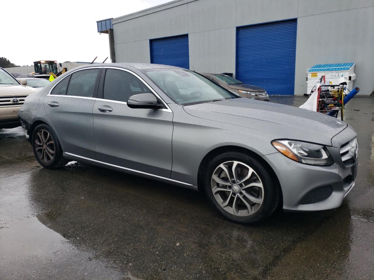 55SWF4JBXGU132130 2016 Mercedes-Benz C 300