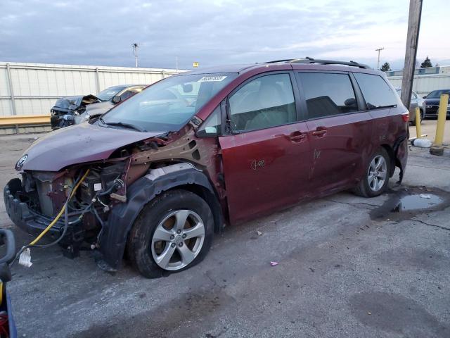 2017 Toyota Sienna LE