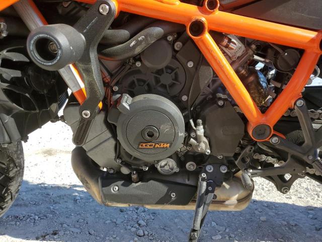2022 KTM 1290 SUPER - VBKV39407NM955680