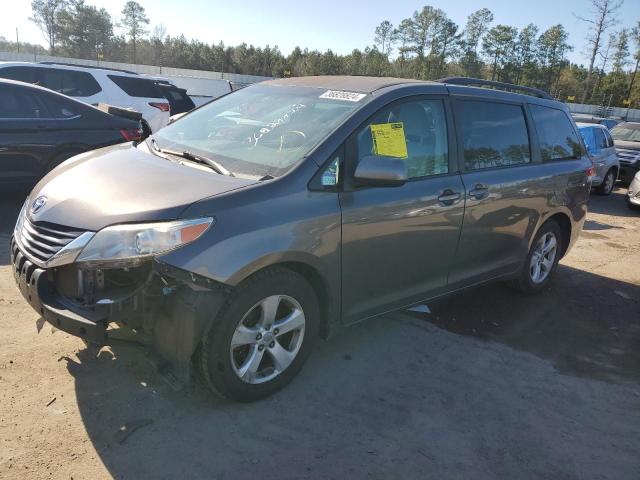 2012 Toyota Sienna LE