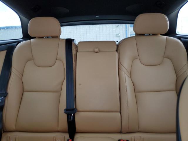 2022 VOLVO XC60 B5 IN - YV4L12DL1N1981674