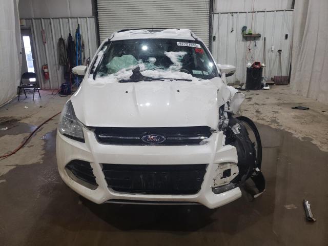 1FMCU9JX0FUA97490 | 2015 Ford escape titanium