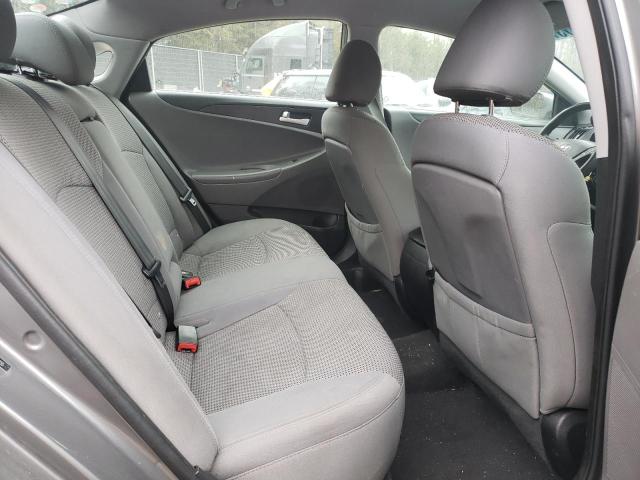 2013 Hyundai Sonata - Image 10