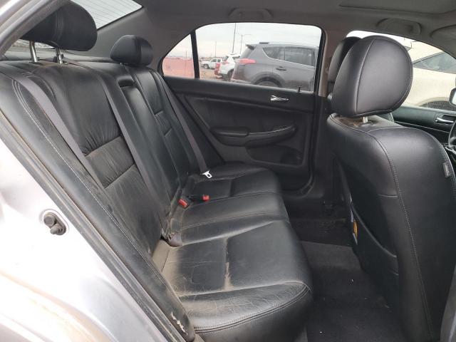 2004 Honda Accord - Image 10