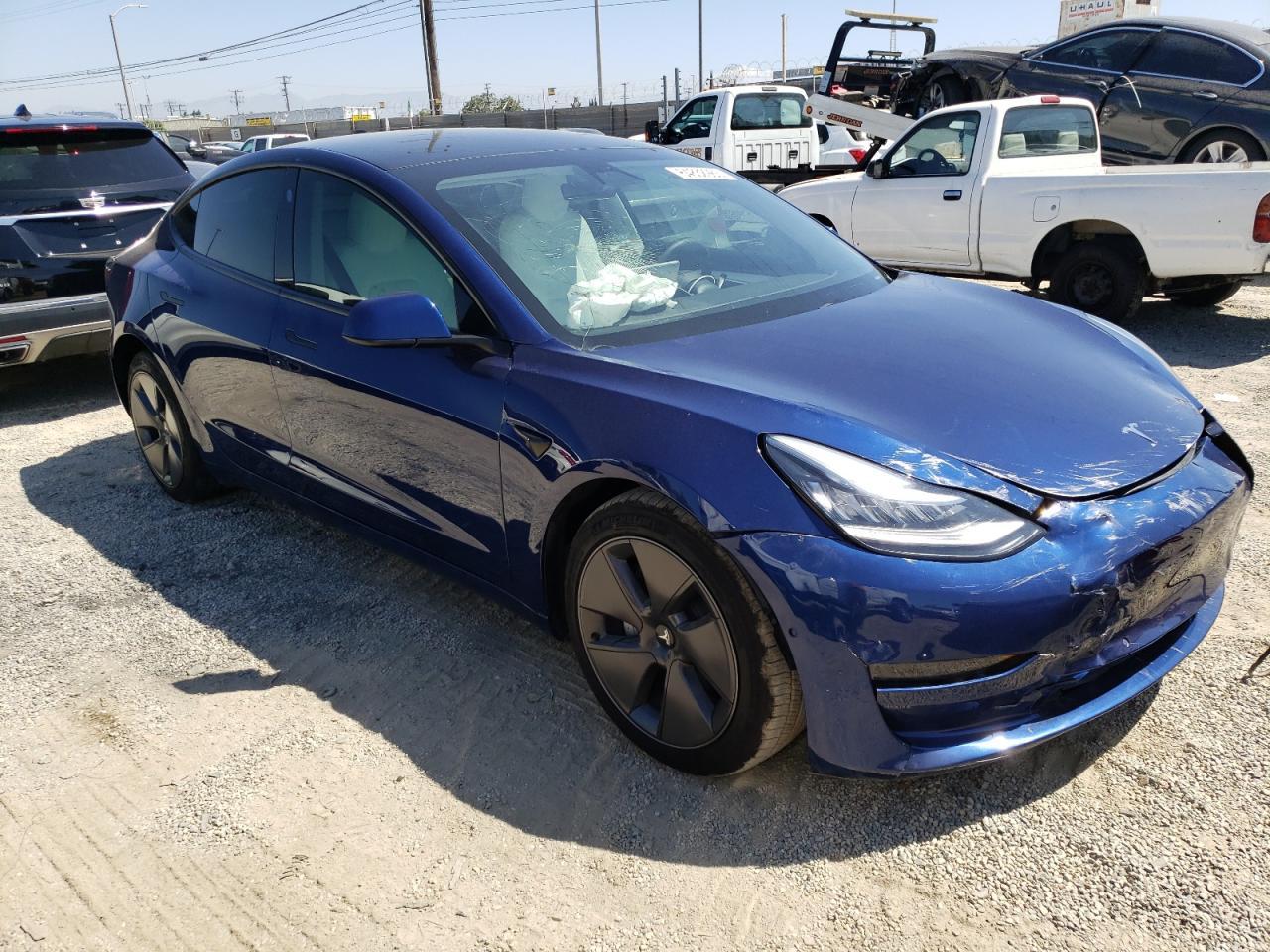 2021 Tesla Model 3 vin: 5YJ3E1EAXMF046173