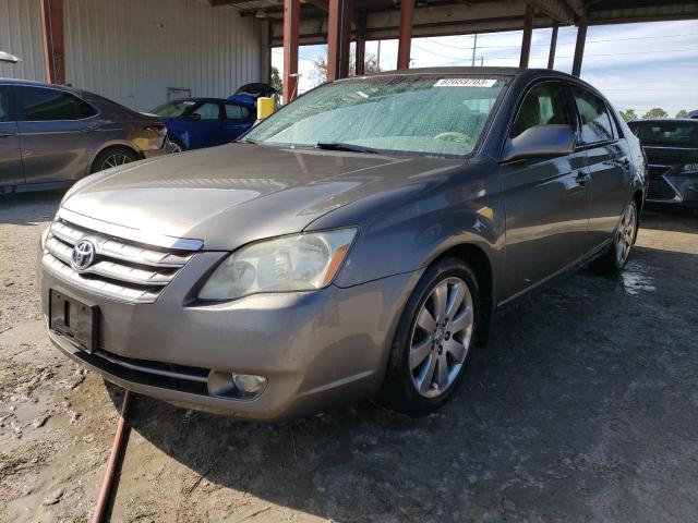 2005 Toyota Avalon XL