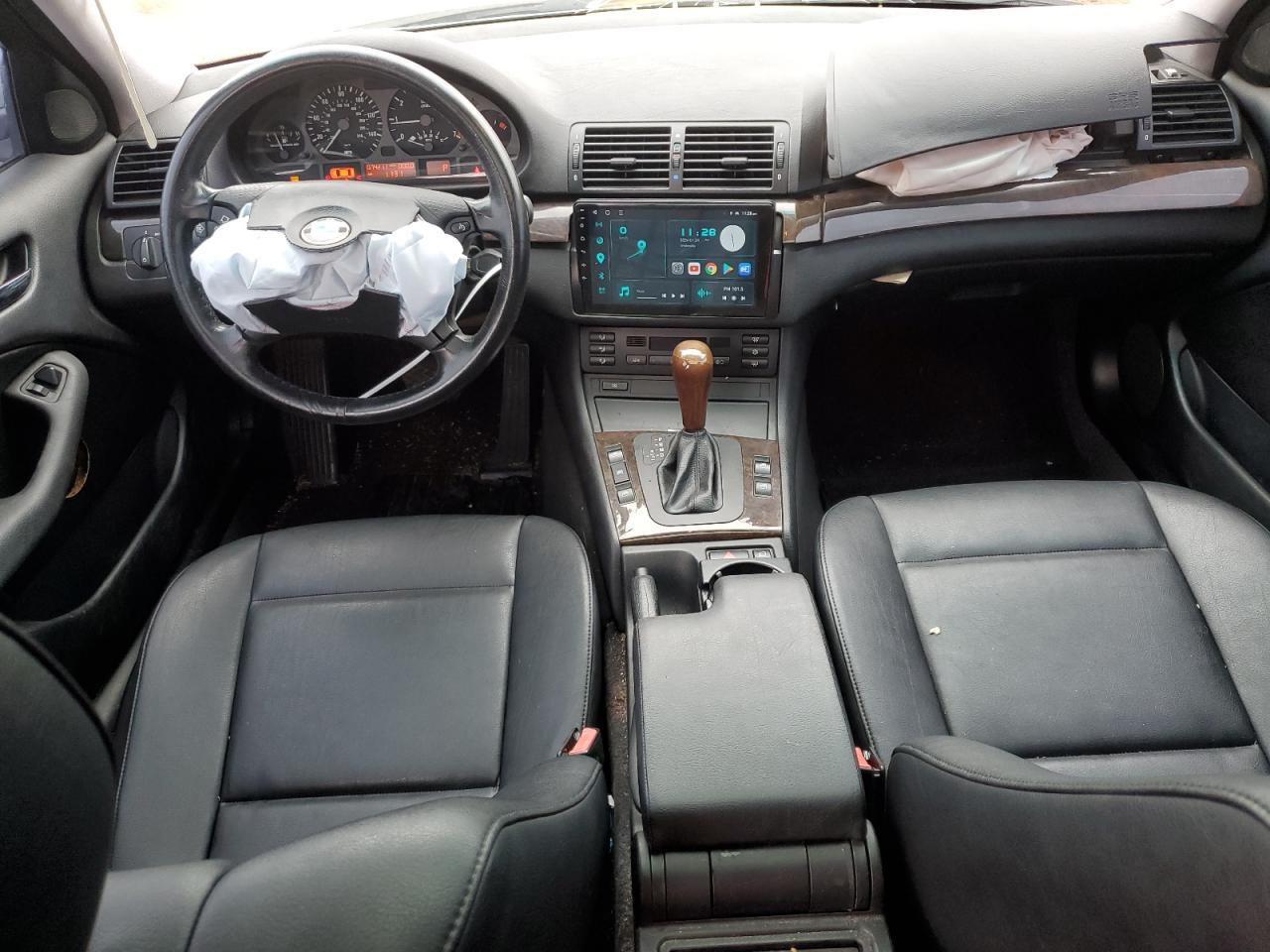 WBAAV33421FU86229 2001 BMW 325 I