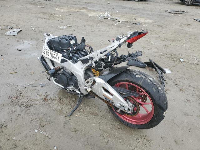 2017 APRILIA RSV4 RR ZD4KEU002HS000670