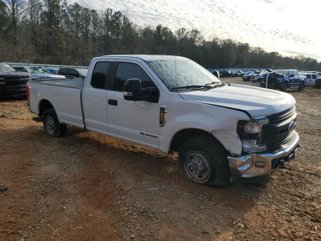 1FT7X2AT7JEB23832 | 2018 FORD F250 SUPER