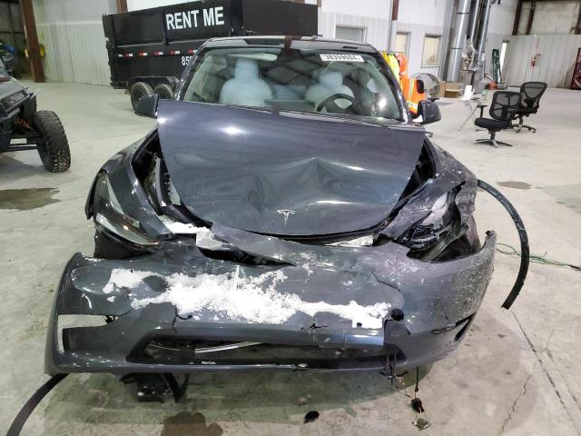 7SAYGDEF6NF459595 Tesla Model Y  5