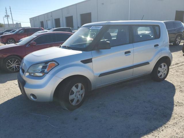 2010 Kia Soul +