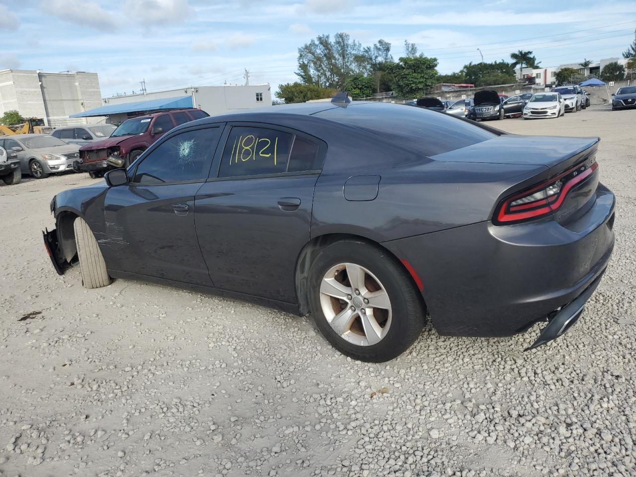 2C3CDXHG1GH204585 2016 Dodge Charger Sxt