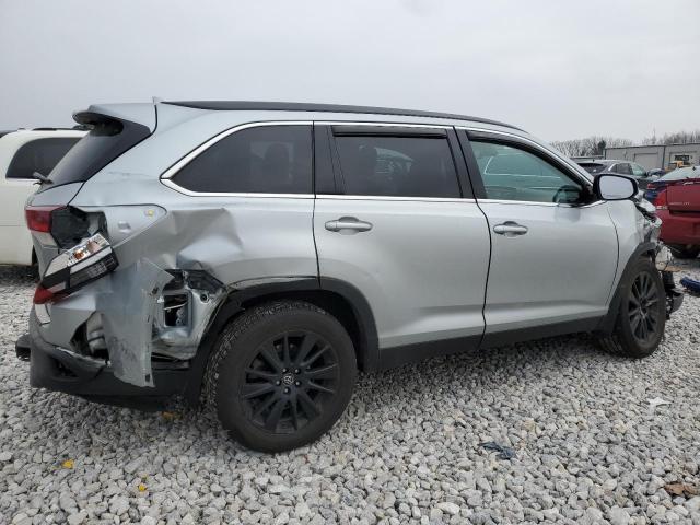 VIN 5TDJZRFH6KS577904 2019 Toyota Highlander, SE no.3