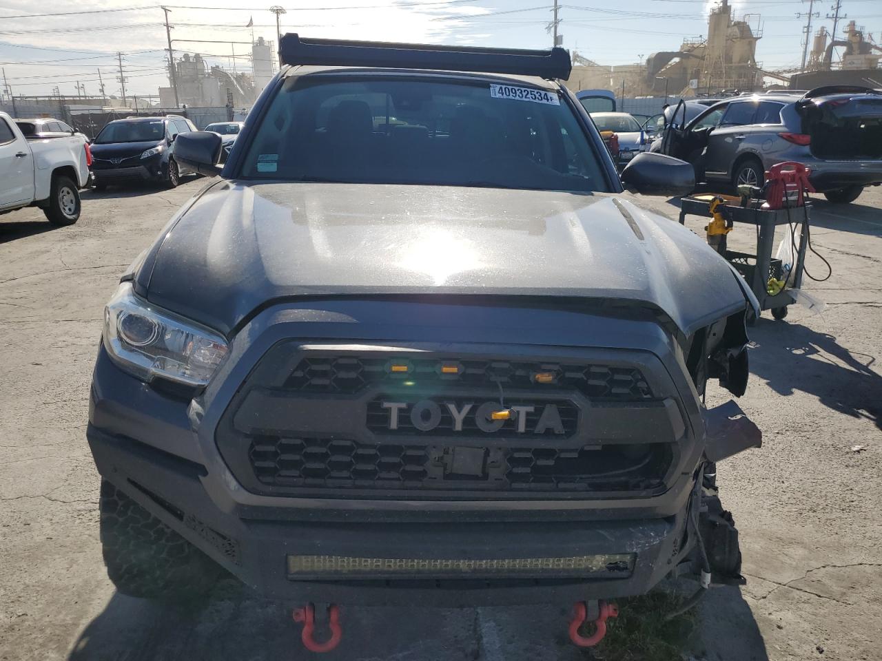 3TMCZ5AN1JM130202 2018 Toyota Tacoma Double Cab