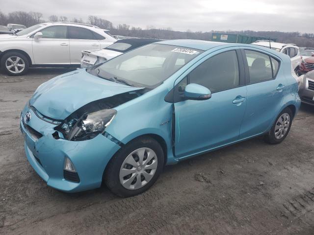 2013 Toyota Prius c 