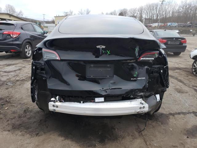 7SAYGAEE0NF381045 | 2022 TESLA MODEL Y