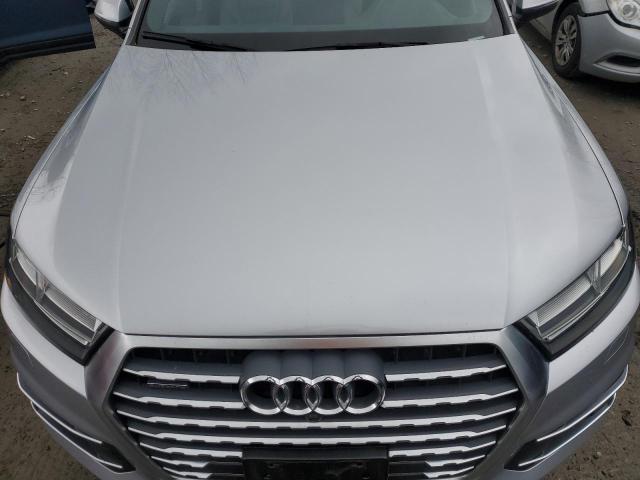 VIN WA1LAAF7XKD038491 2019 Audi Q7, Premium Plus no.12