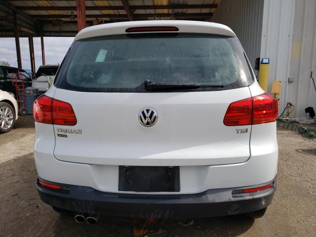 WVGAV7AX8JK000257 | 2018 VOLKSWAGEN TIGUAN LIM