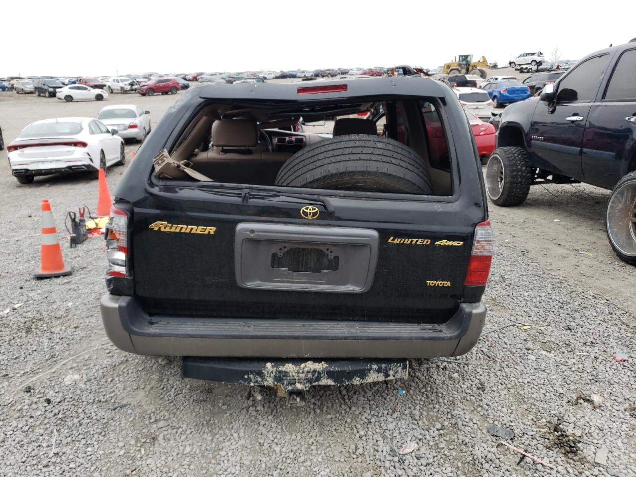 Lot #2383770199 2000 TOYOTA 4RUNNER LI