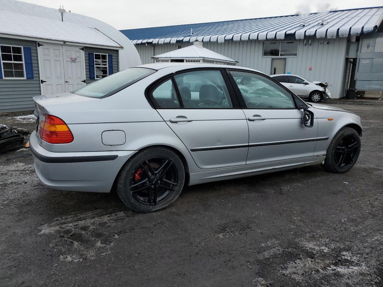 WBAEV33453KL81955 2003 BMW 325 I