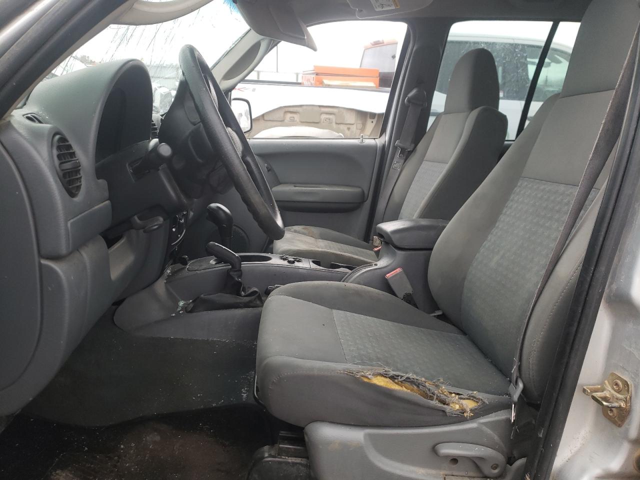 1J4GL48KX5W636328 2005 Jeep Liberty Sport