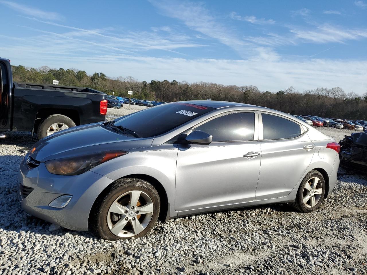 KMHDH4AE0DU521807 2013 Hyundai Elantra Gls