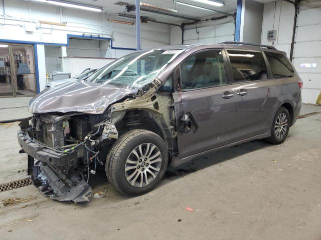 5TDYZ3DC6LS024285 | 2020 TOYOTA SIENNA XLE