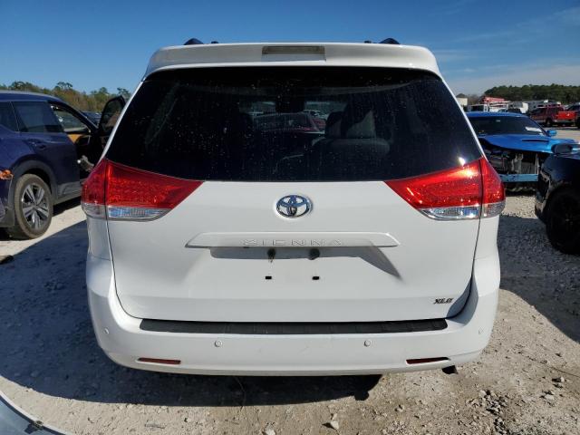 5TDYK3DC5ES448046 | 2014 TOYOTA SIENNA XLE