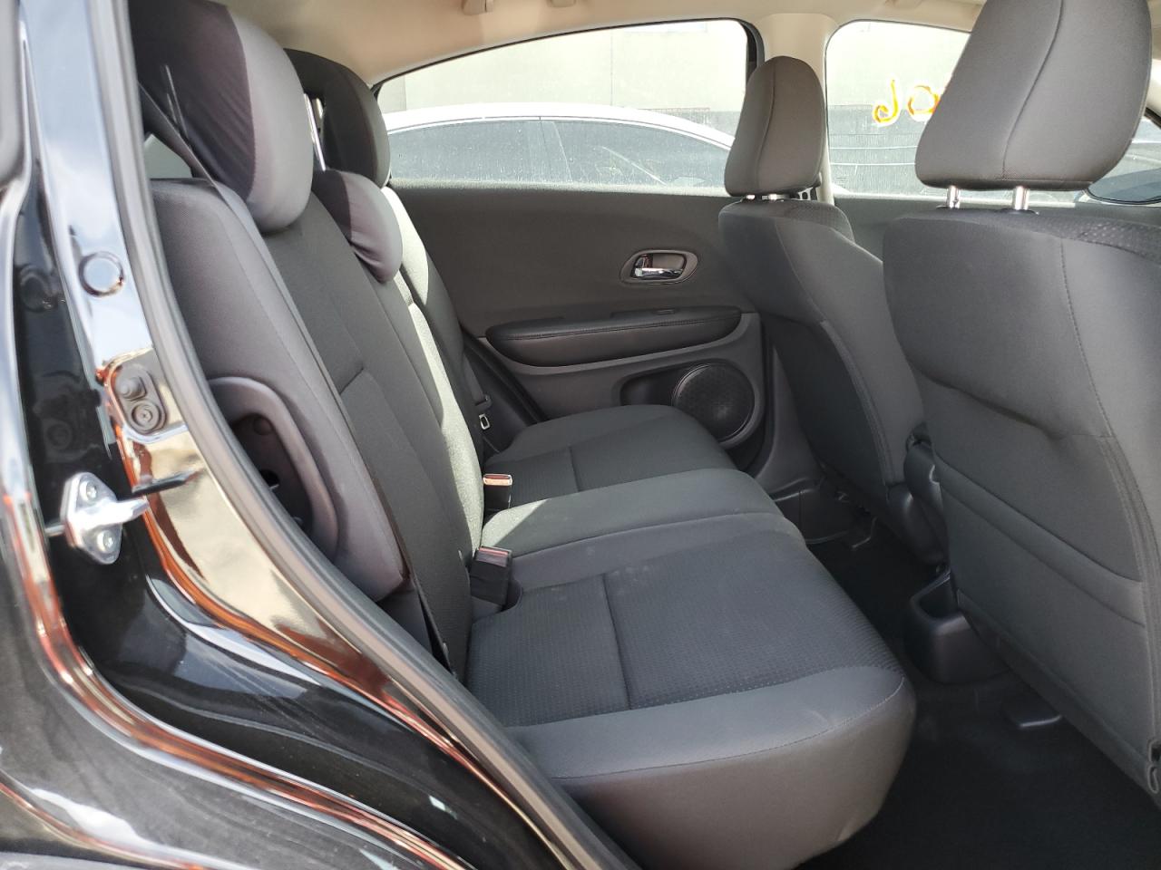 VIN: 3CZRU5H32NM720597 2022 HONDA HR-V