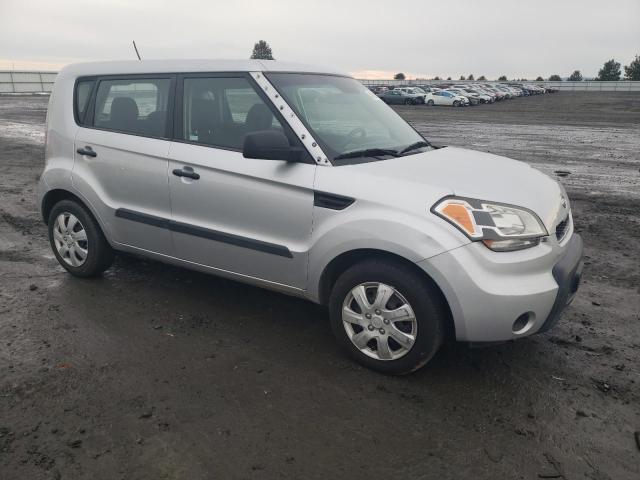 Image 4 of 2011 Kia Soul salvage vehicle - Lot #40902954 at Copart