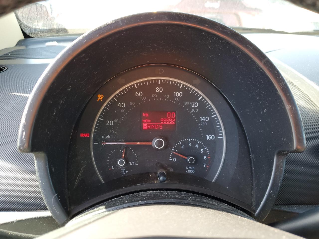 3VWSF31Y07M421881 2007 Volkswagen New Beetle Convertible Option Package 2