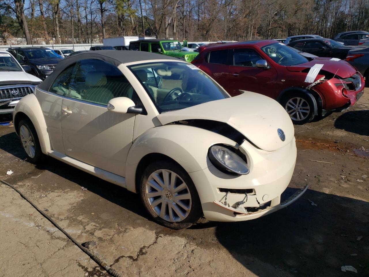 3VWRF31Y38M405674 2008 Volkswagen New Beetle Convertible Se