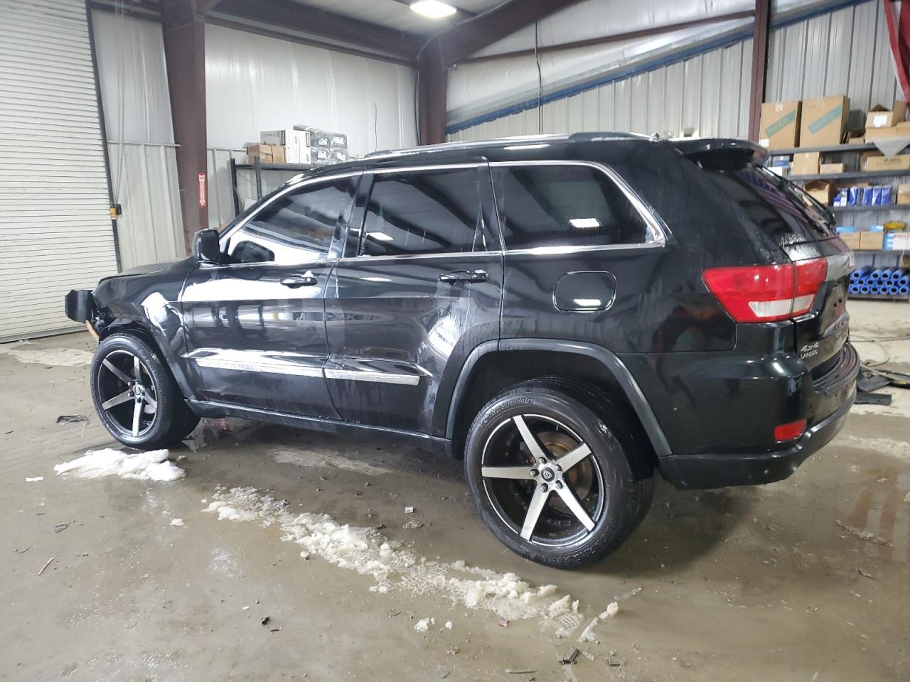 1C4RJFAG5CC145668 2012 Jeep Grand Cherokee Laredo